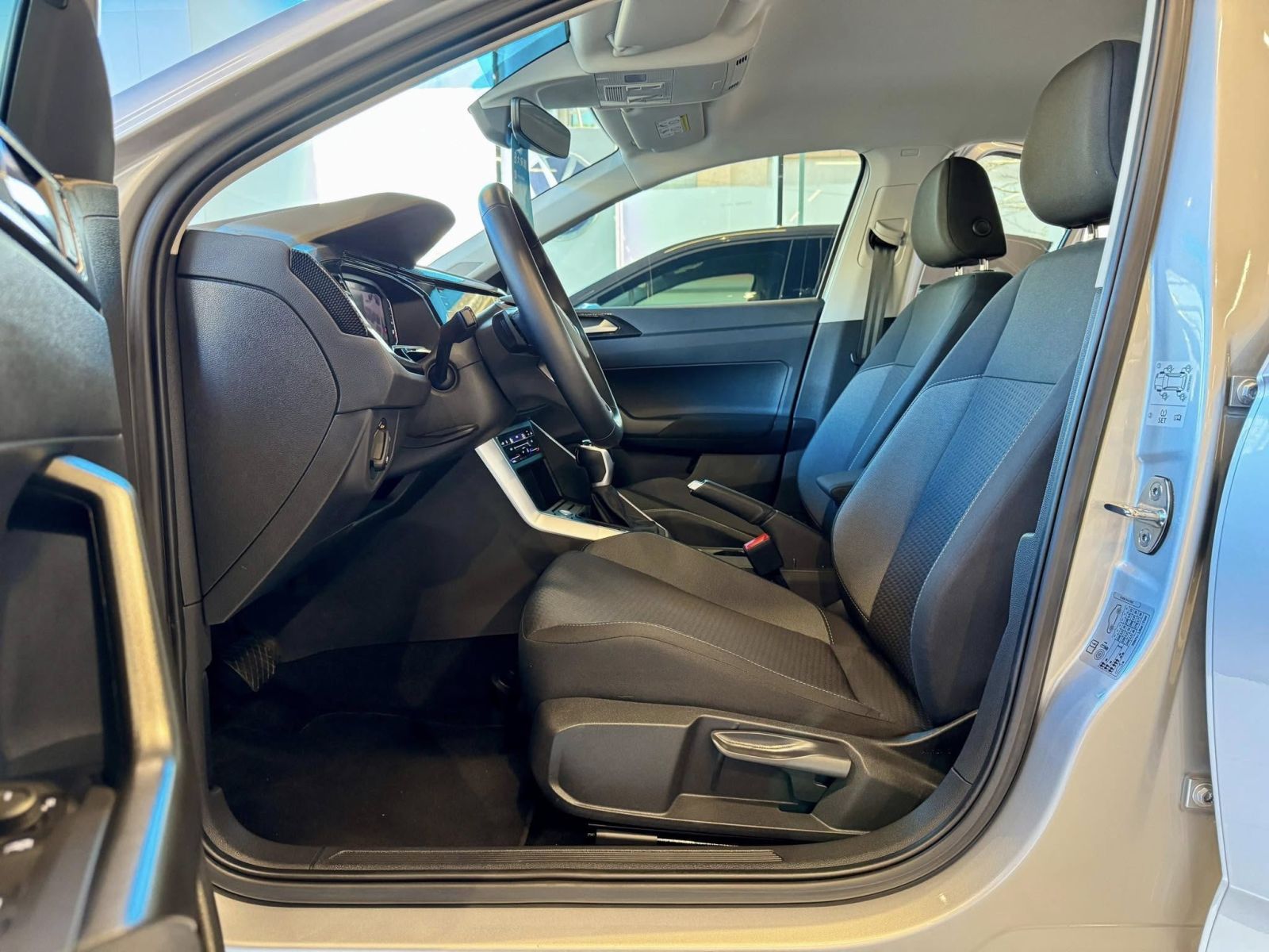 Polo 230 TSI Tech