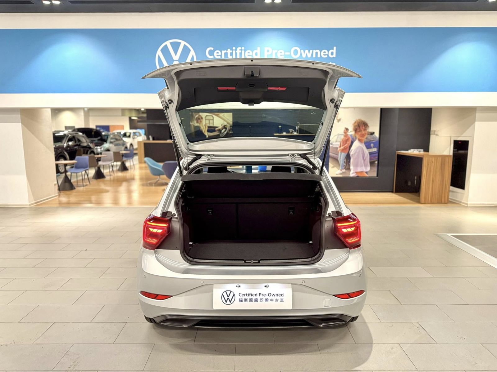 Polo 230 TSI Tech