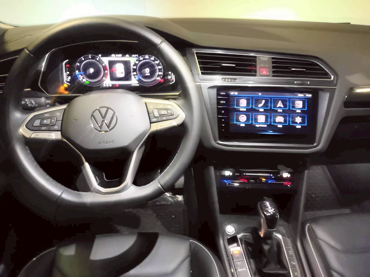 Tiguan 330 TSI Elegance