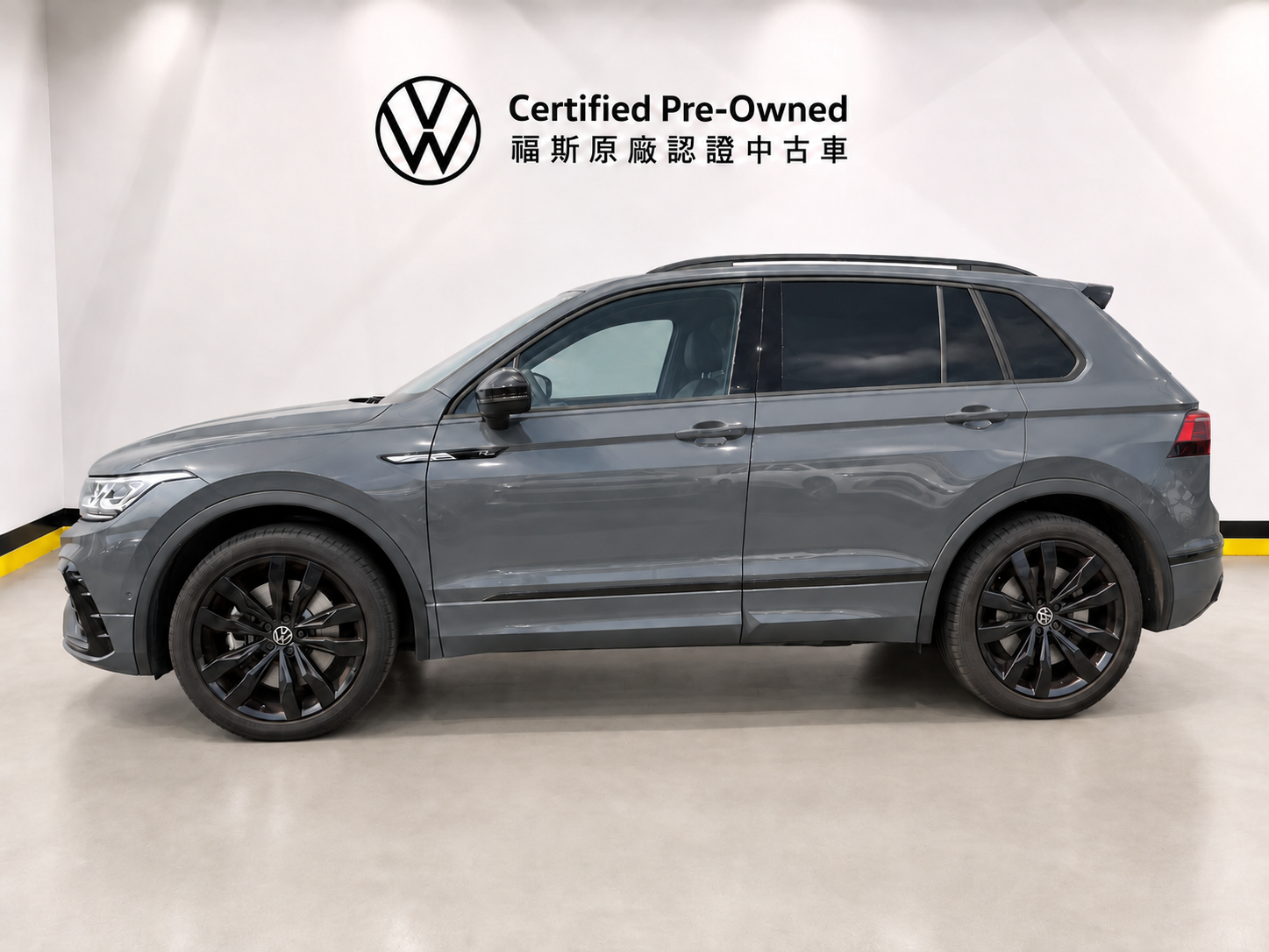 MY21 Tiguan GP 380 TSI R-Line Performance-V1