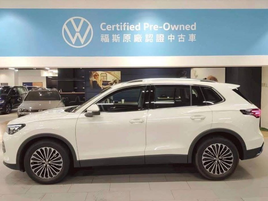 Tiguan 280 eTSI Elegance Premium