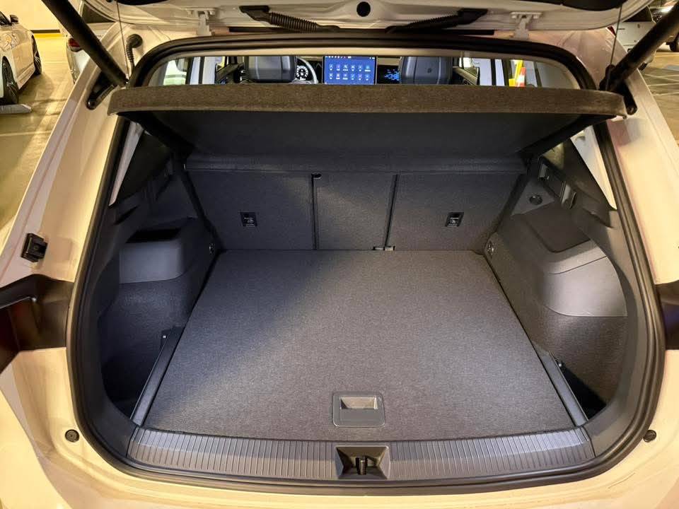 Tiguan 280 eTSI Elegance Premium