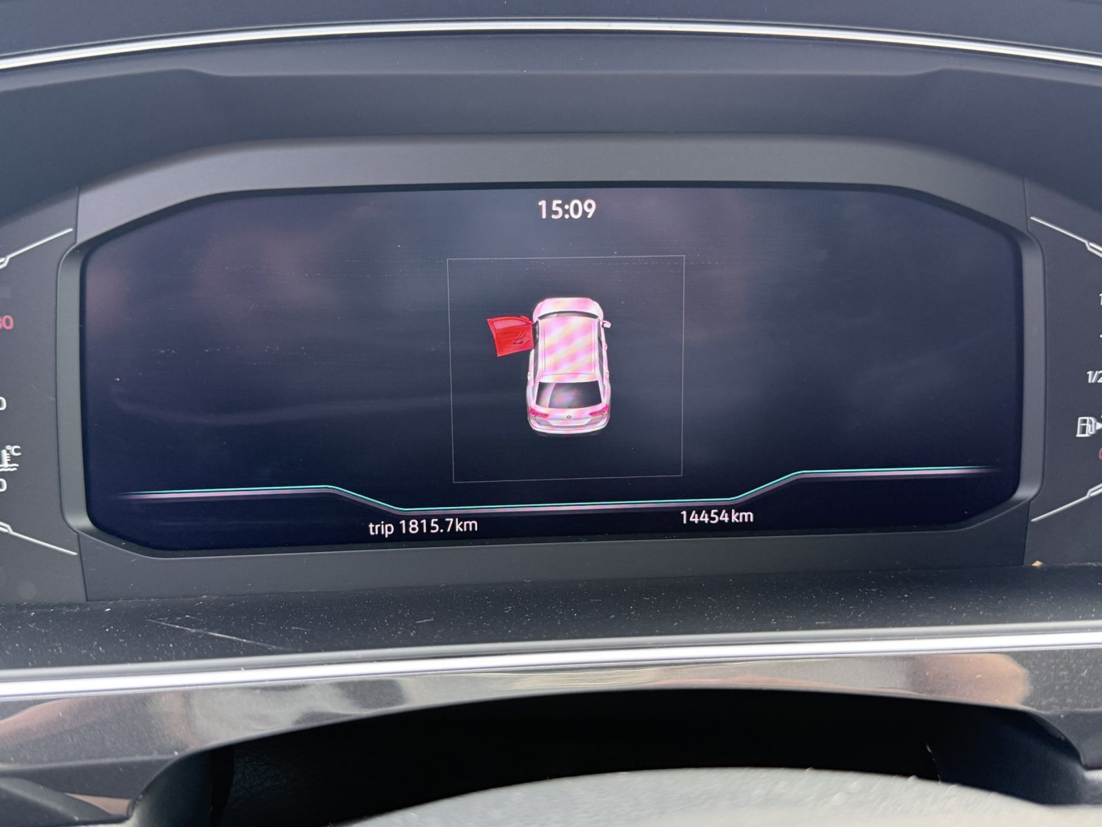 Tiguan 280 TSI Elegance Premium