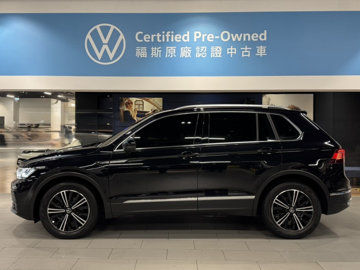 Tiguan 280 TSI Elegance Premium
