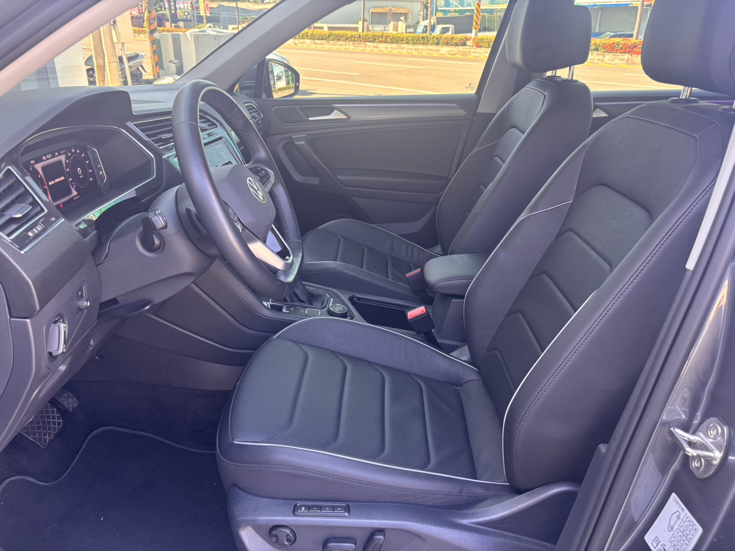 Tiguan Allspace 330 TSI Elegance Premium