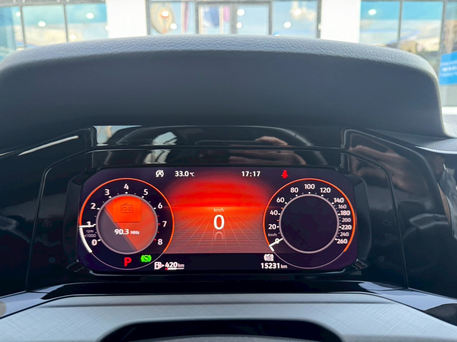 Golf 230 eTSI 智能特仕版