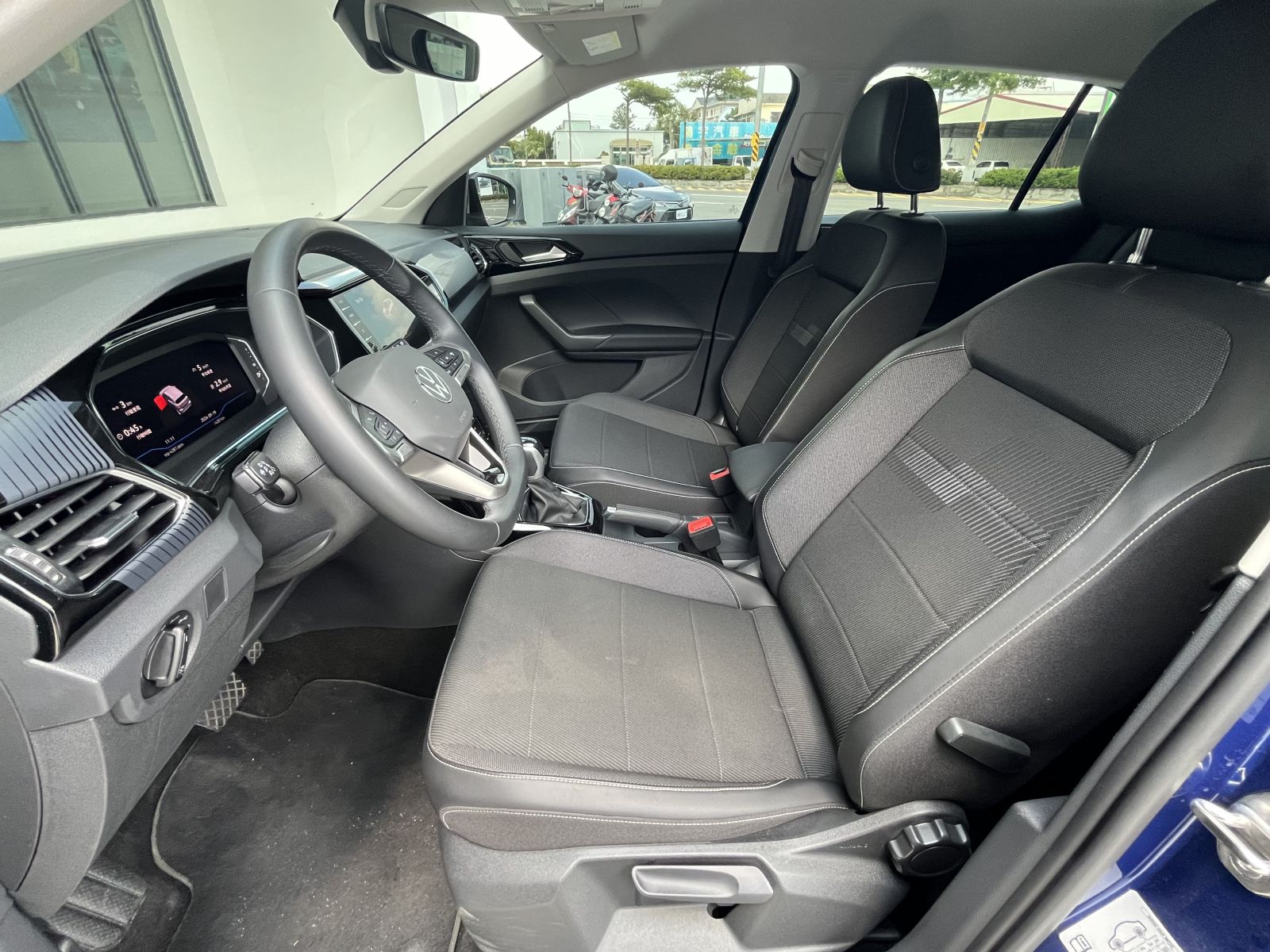 T-Cross 230 TSI Style Design