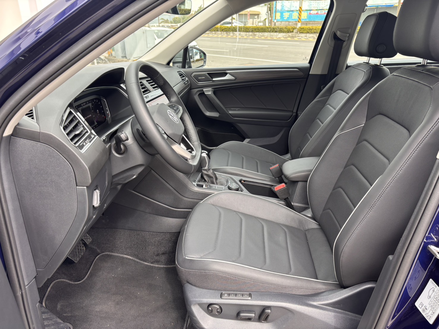 Tiguan Allspace 330 TSI Elegance Premium