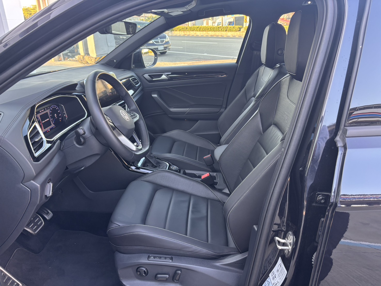 T-ROC 330 TSI R-Line Perfoemance