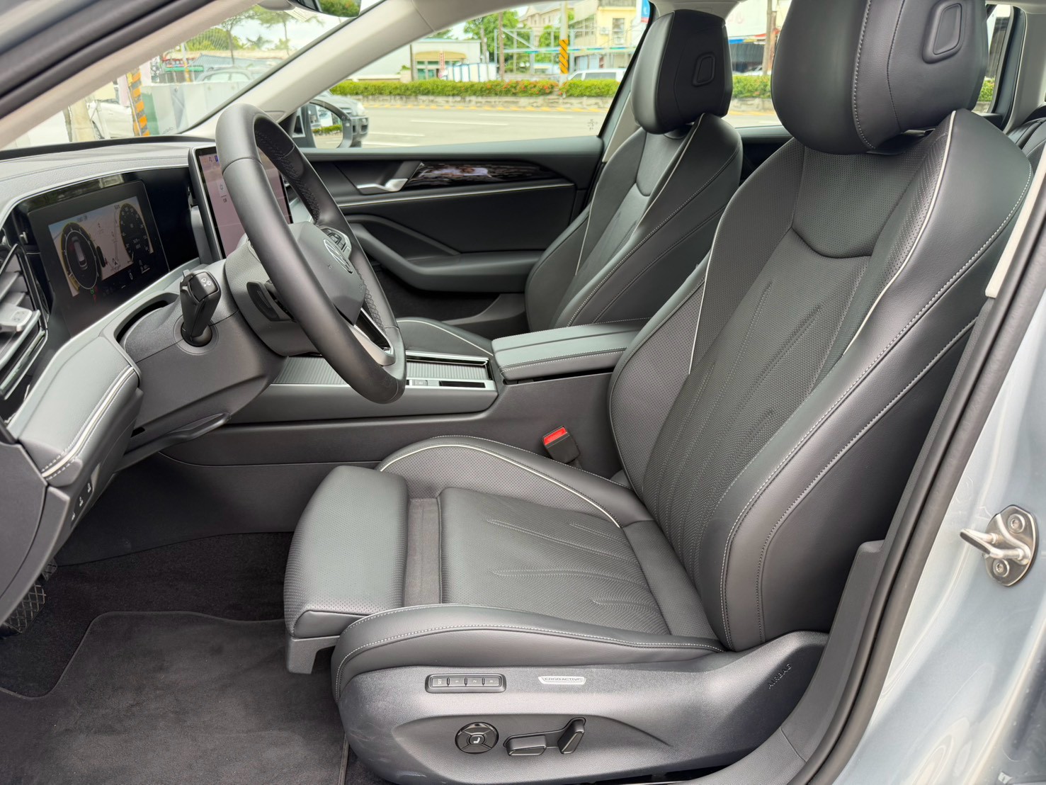 Passat Variant 330 TSI Elegance