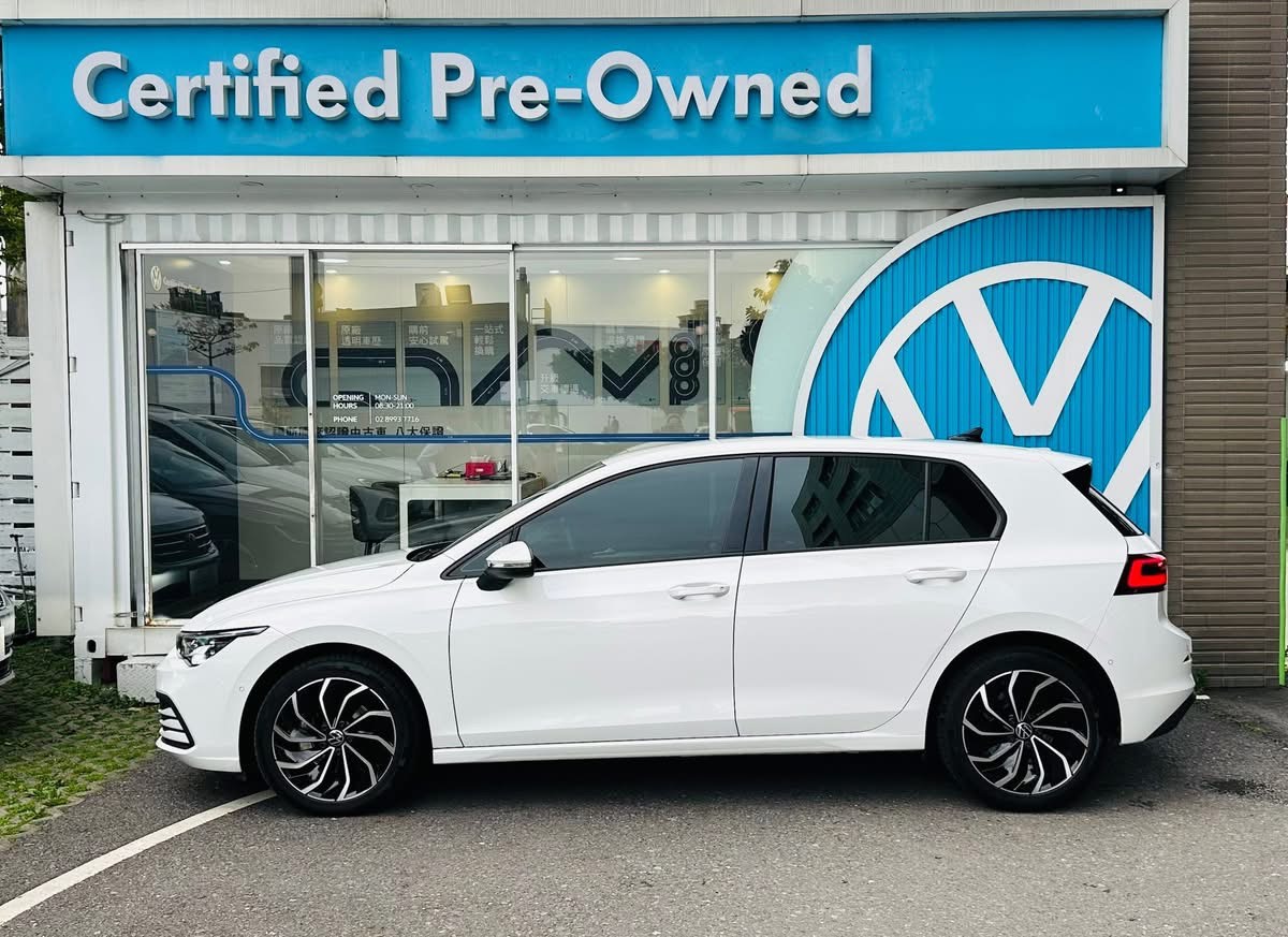 Golf 230 eTSI 智能特仕版