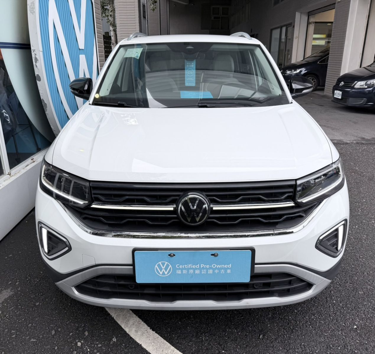 T-Cross 23T-Cross 230 TSI Style Design0 TSI Tech