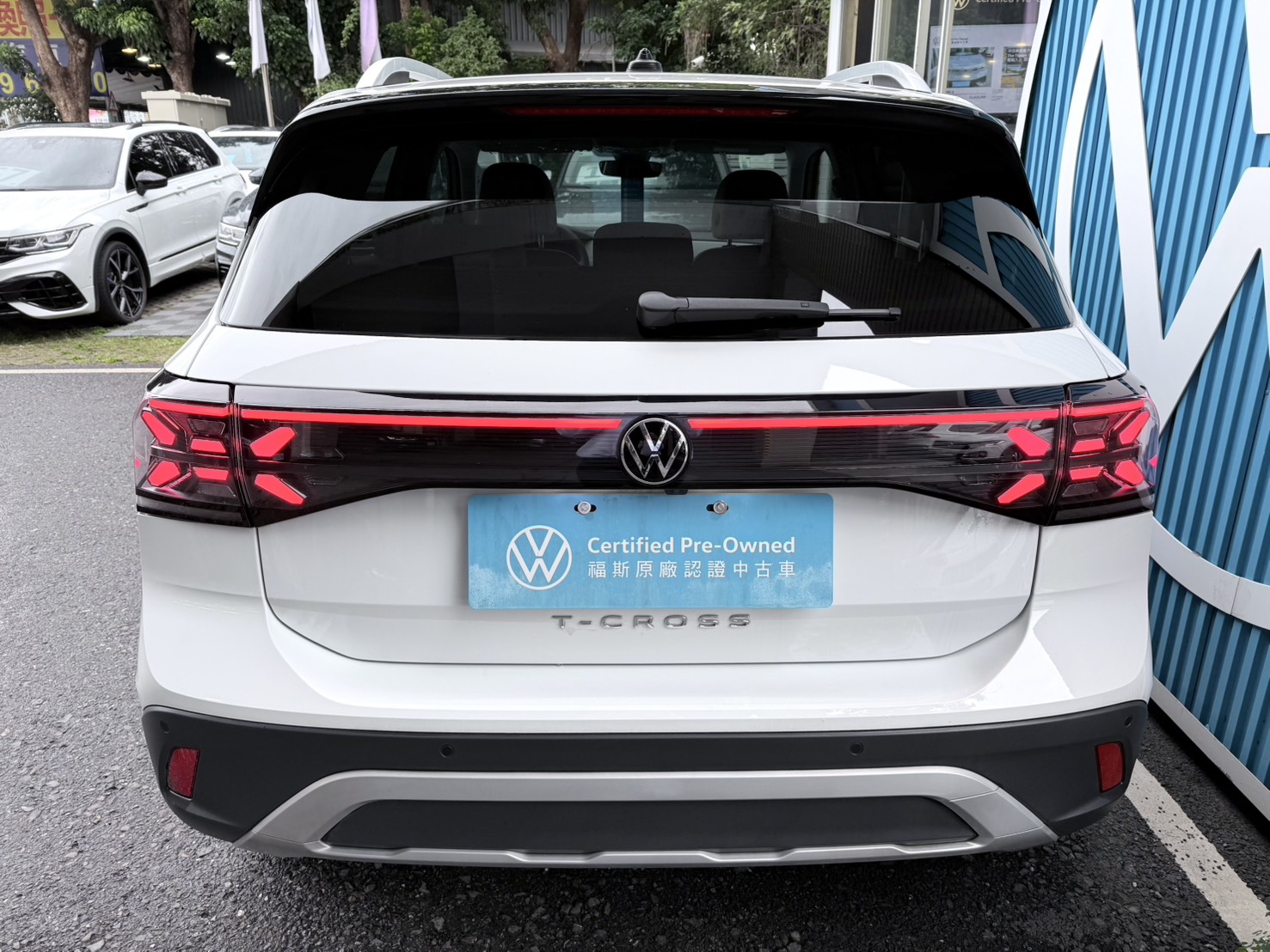 T-Cross 23T-Cross 230 TSI Style Design0 TSI Tech