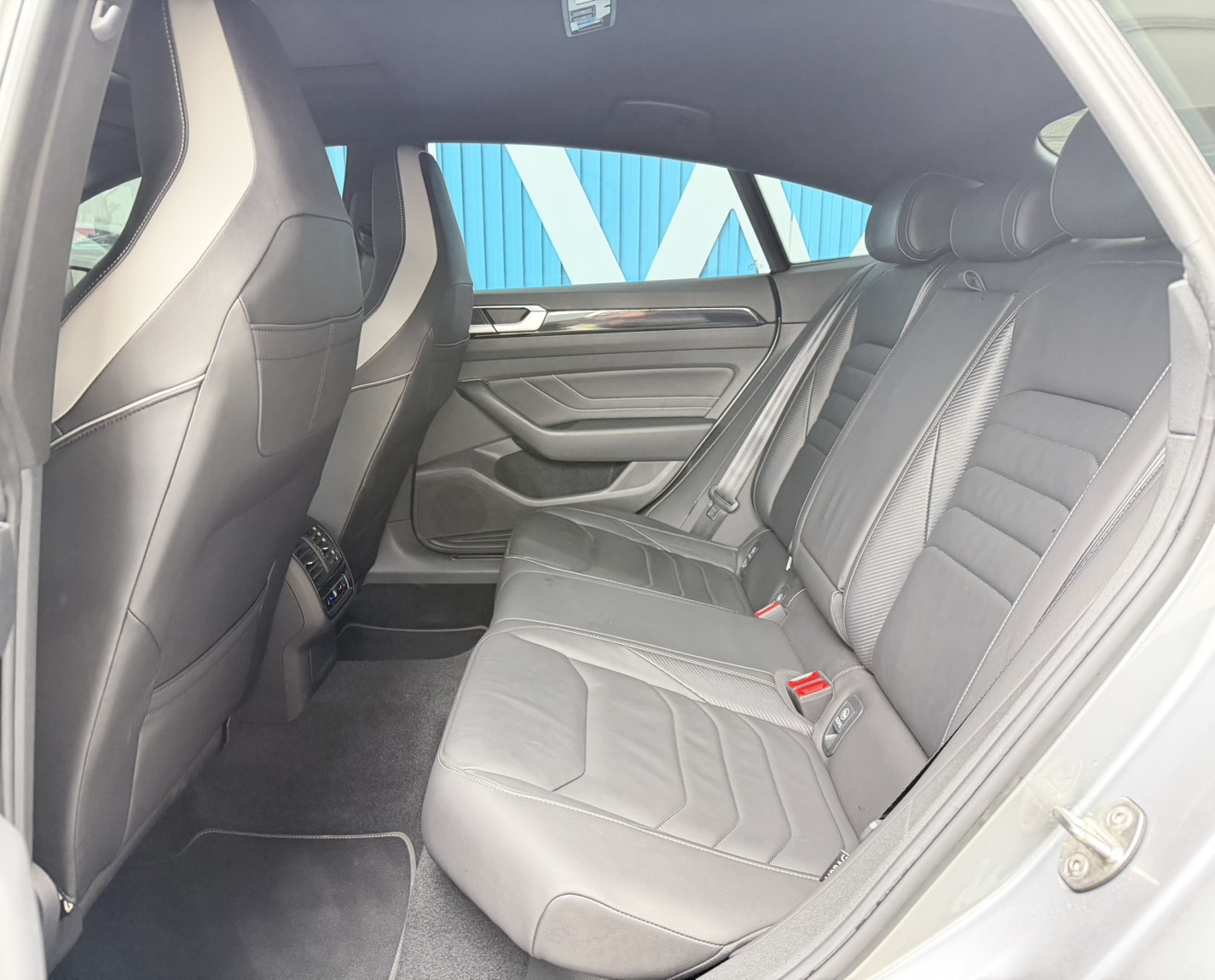 Arteon Fastback 330 TSI R-Line