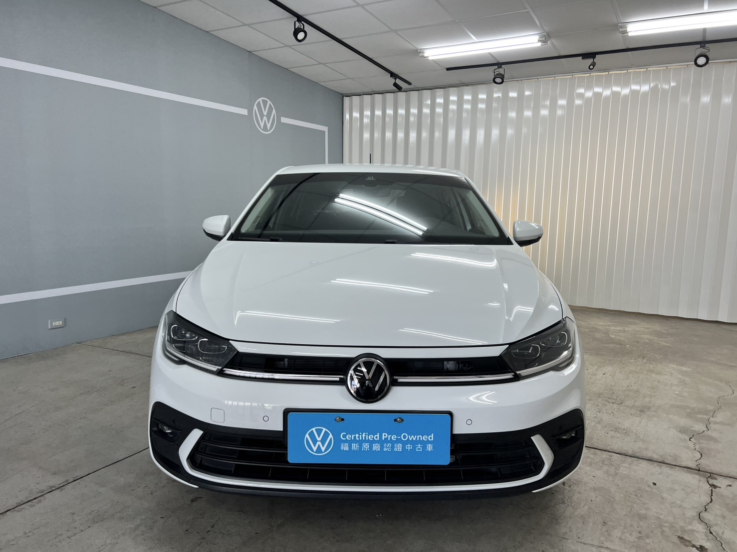 Polo 230 TSI Tech