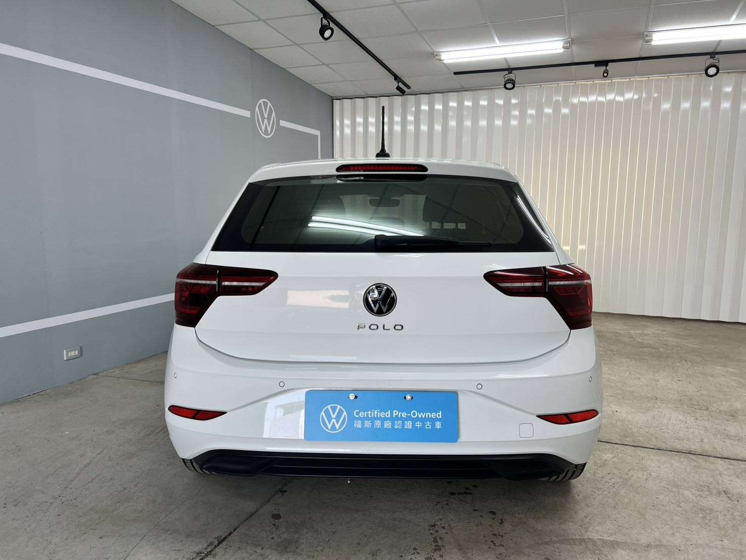 Polo 230 TSI Tech
