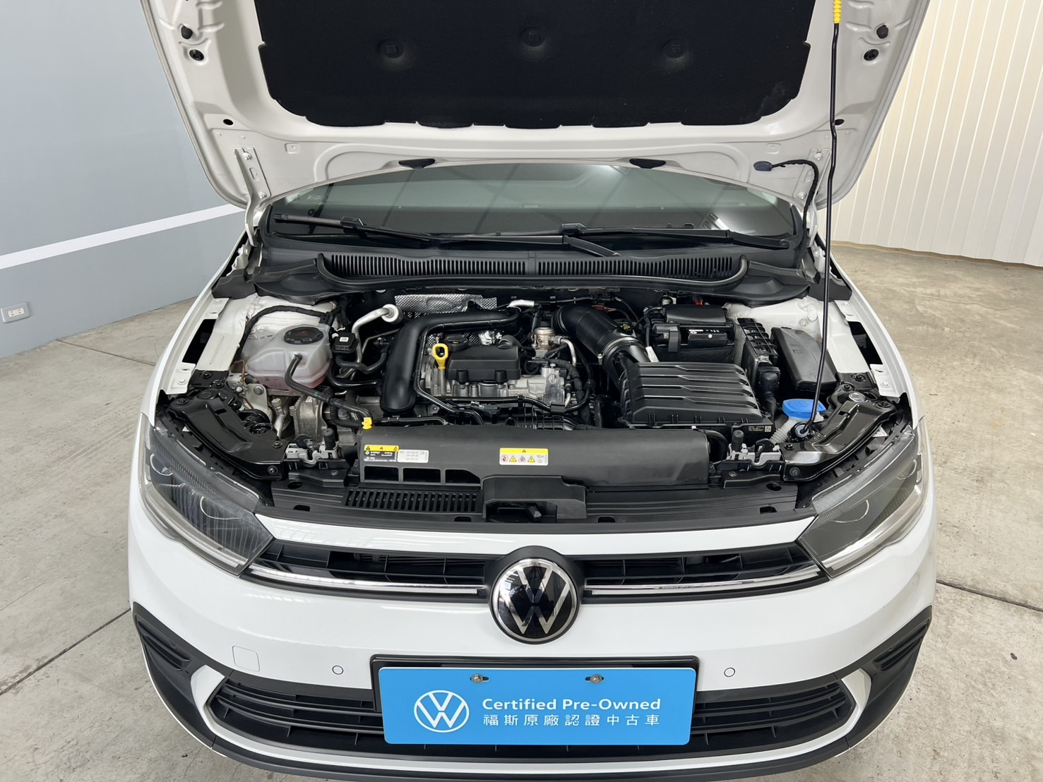 Polo 230 TSI Tech