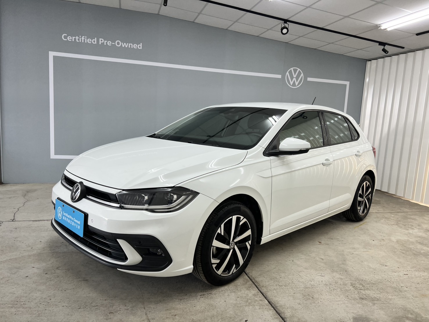 Polo 230 TSI Tech