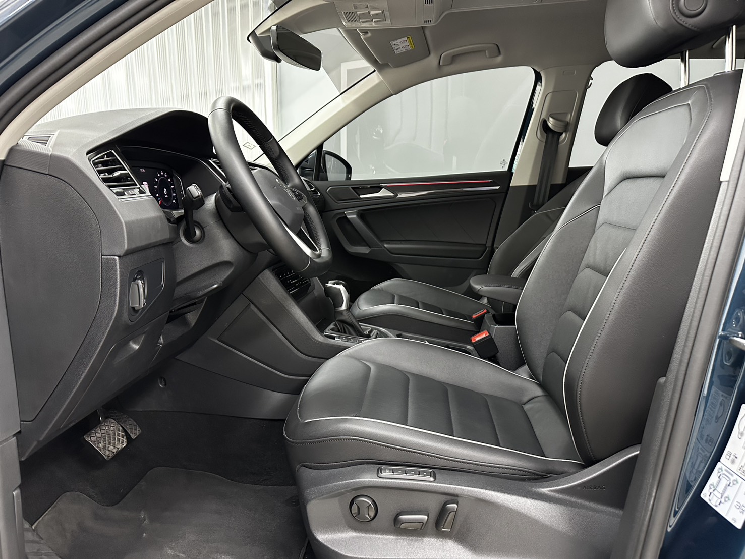 MY24 Tiguan 280 TSI Elegance