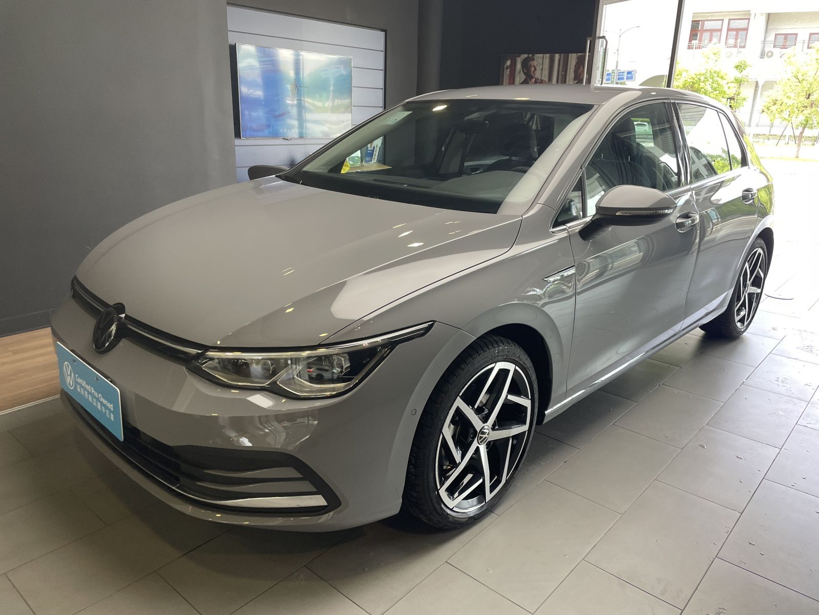 Golf 280 eTSI Style