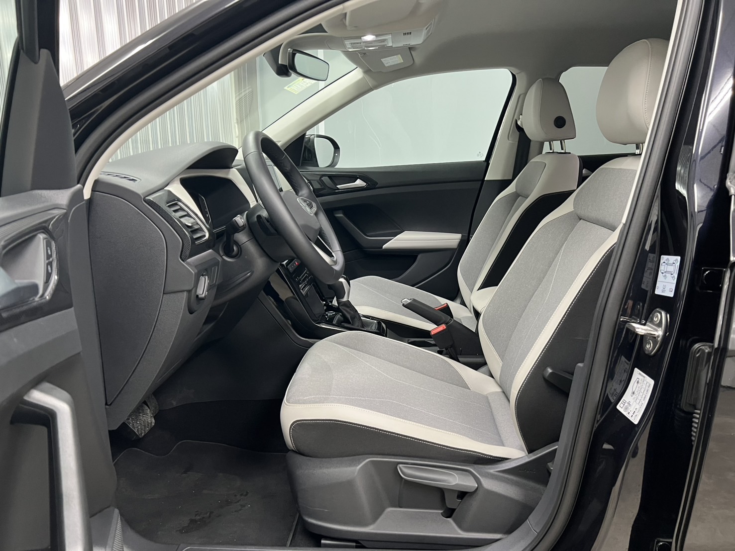 T-Cross 230 TSI Style Design