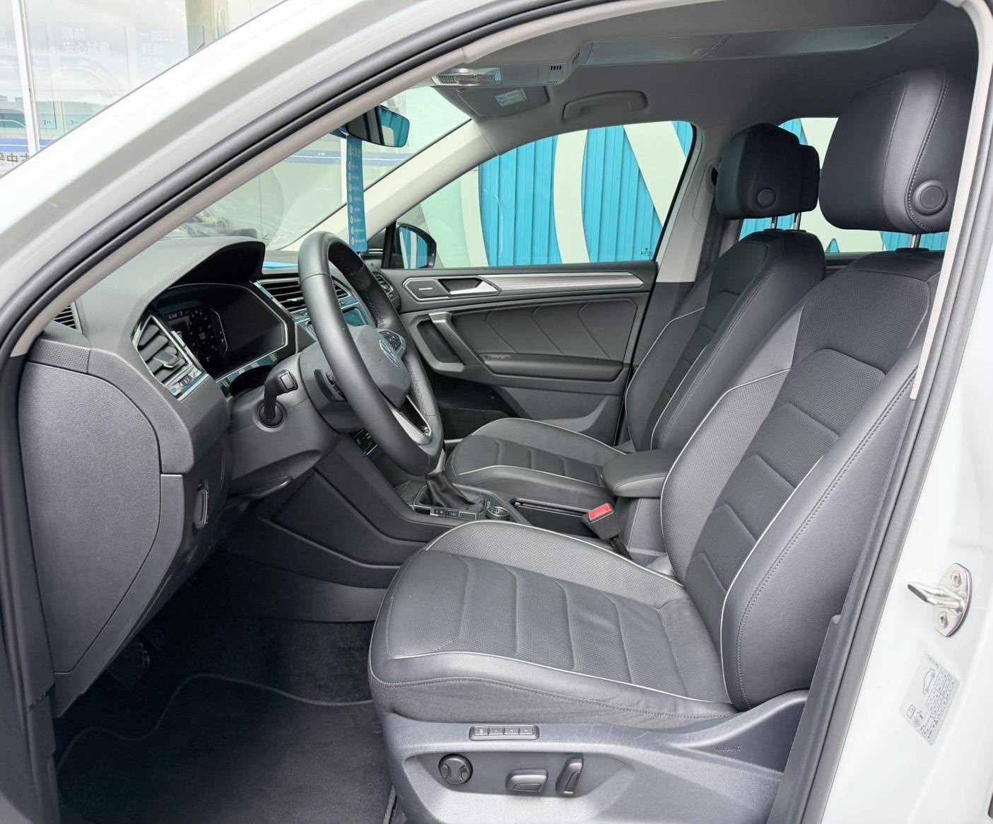  Tiguan Allspace 330 TSI Elegance Premium