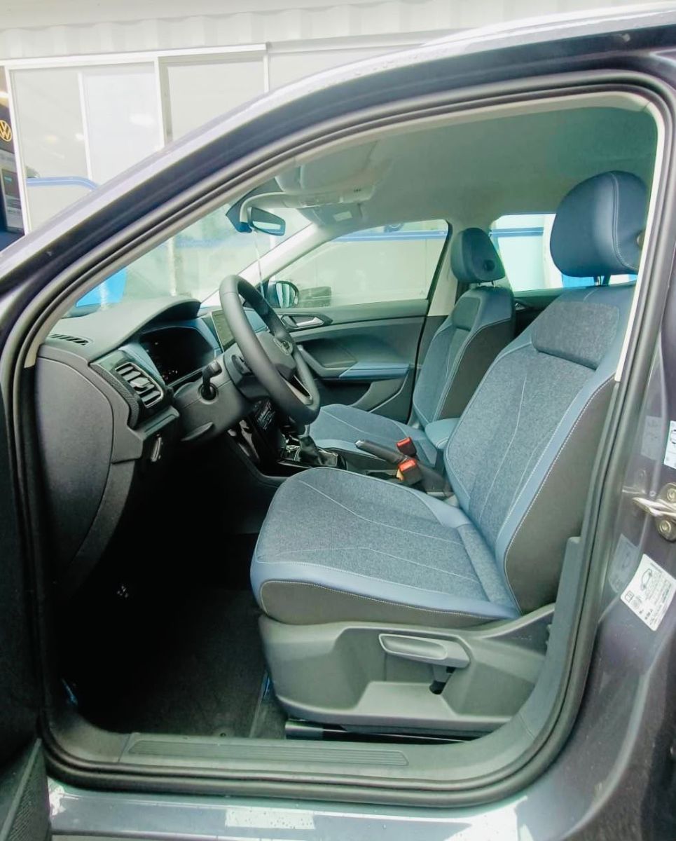T-Cross 230 TSI Tech