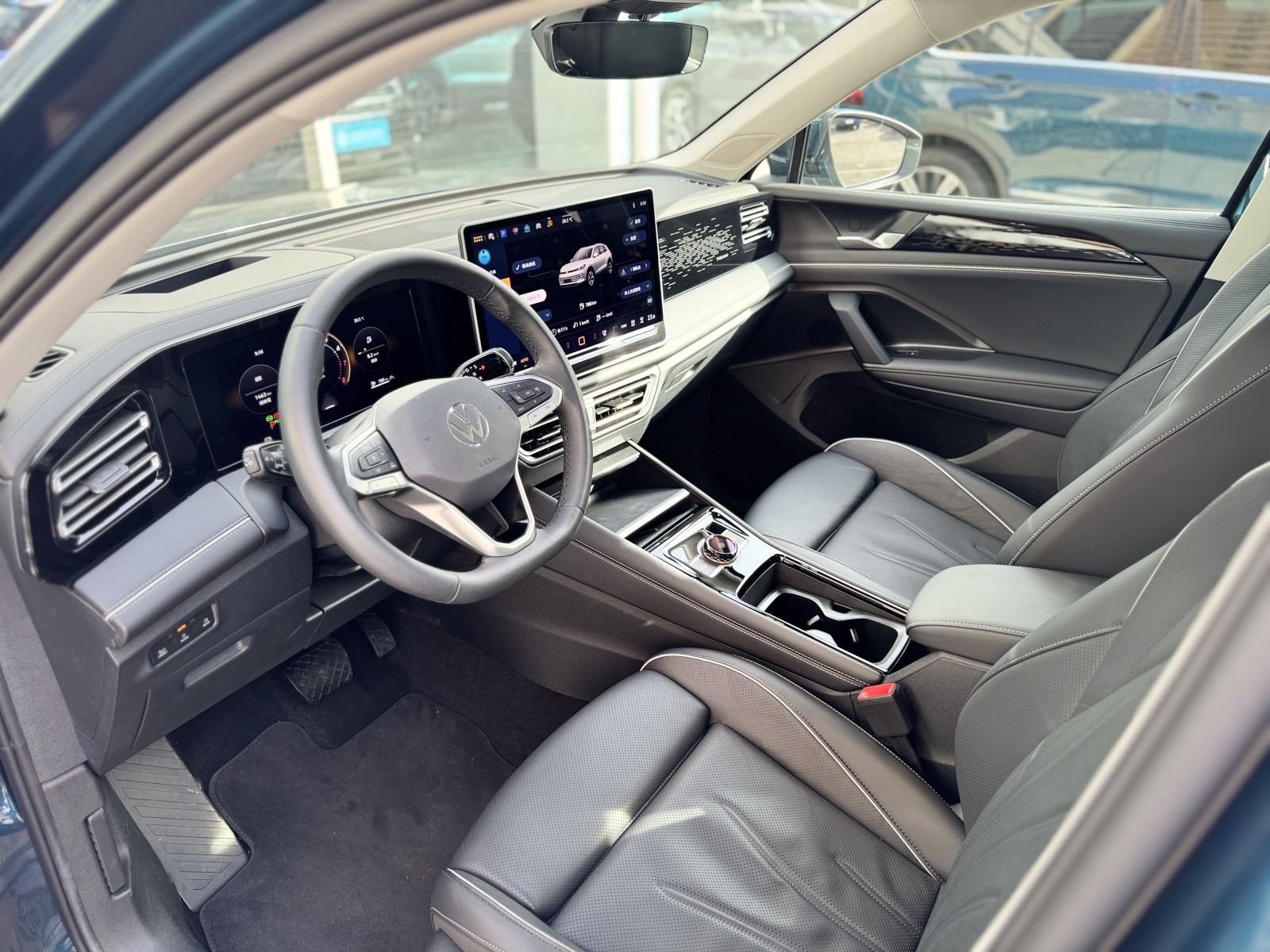 Tiguan 280 TSI Elegance Premium