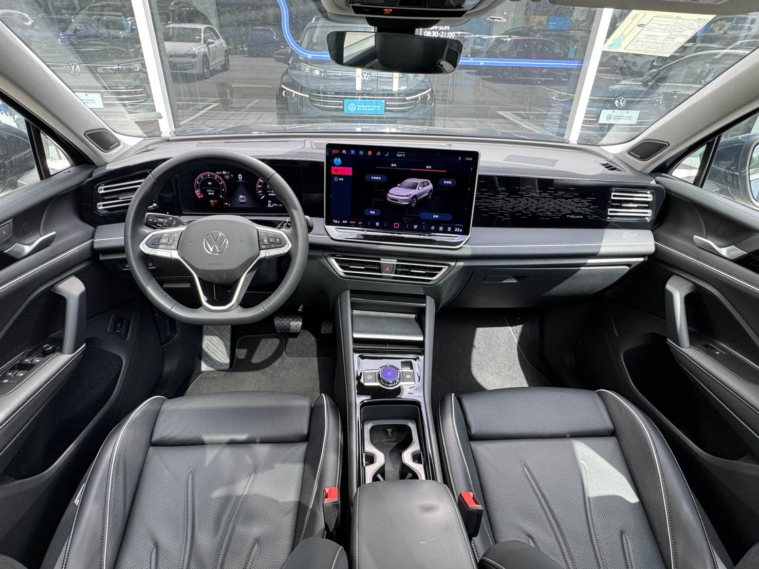 Tiguan 330 TSI Elegance Premium