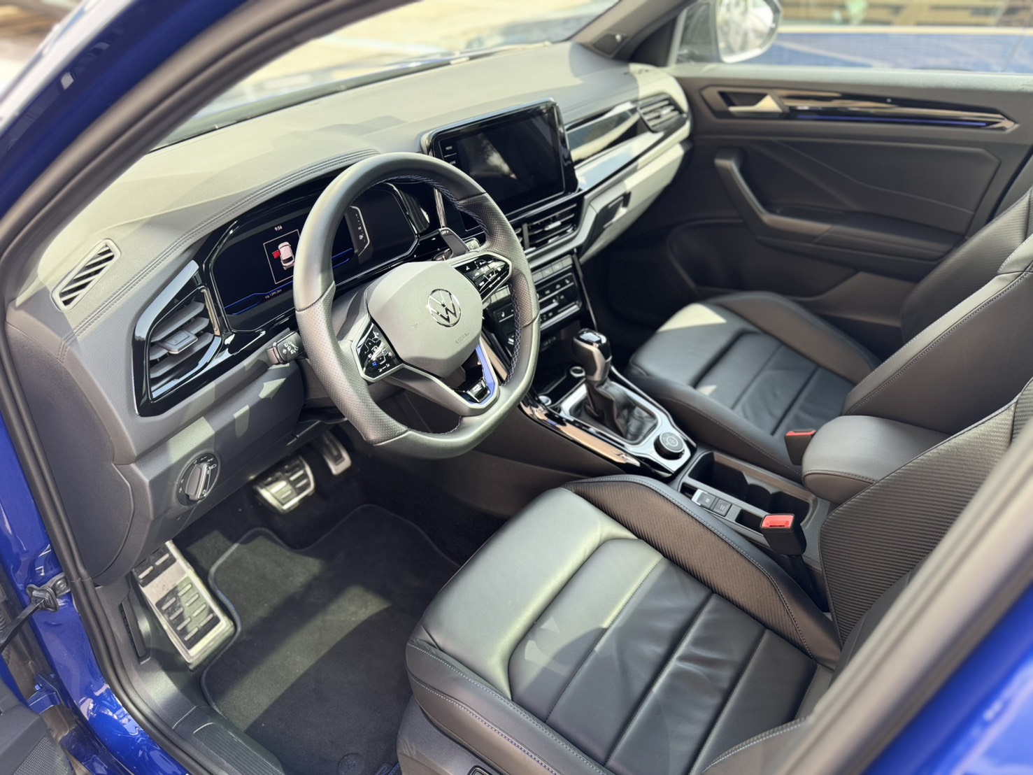 T-Roc R