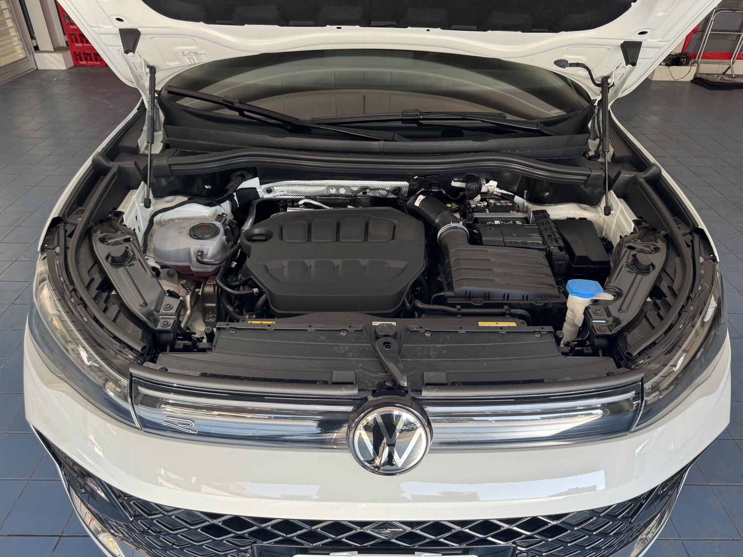 Tiguan 430 TSI R-Line Performance